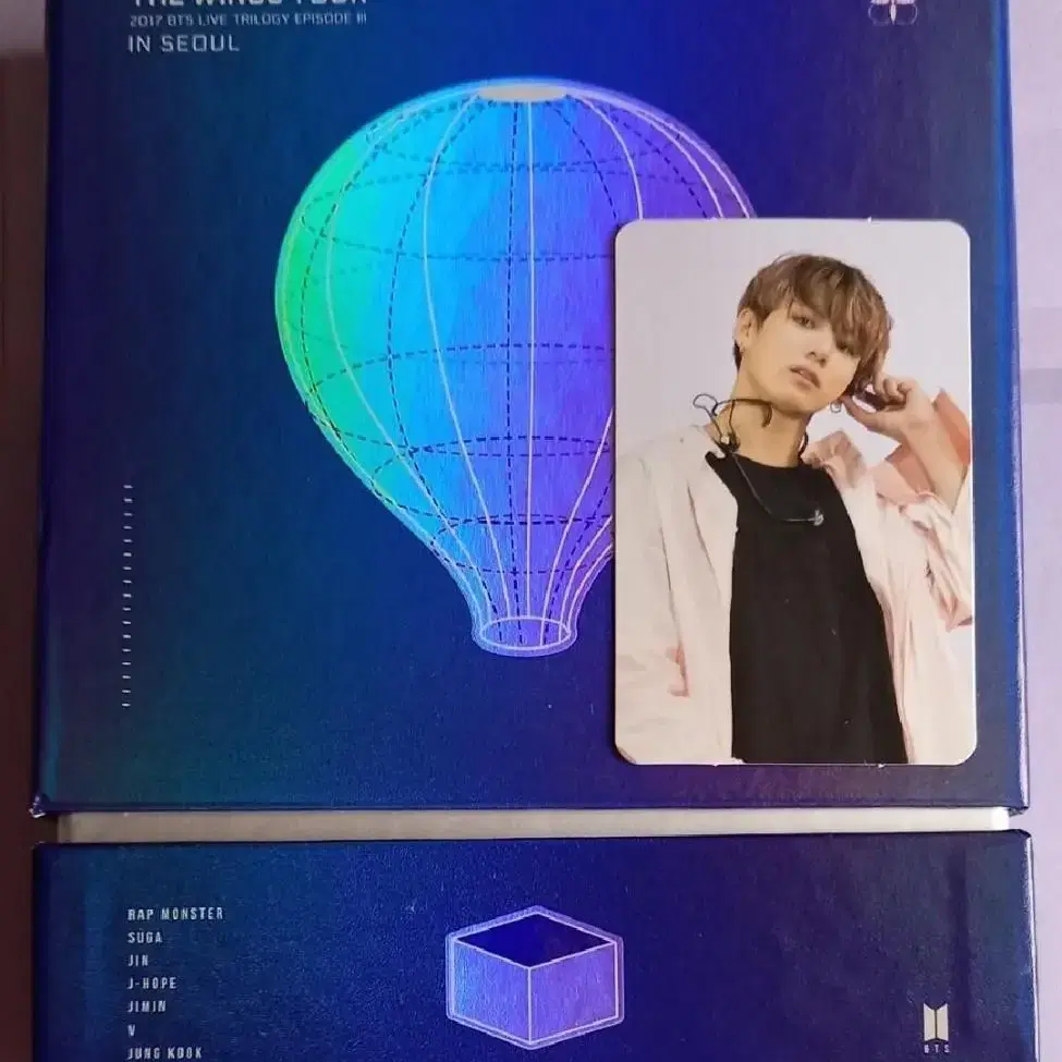 방탄 BTS 윙즈 DVD 풀셋 정국 지민 남준 석진 포카(플북포스터포함) 2