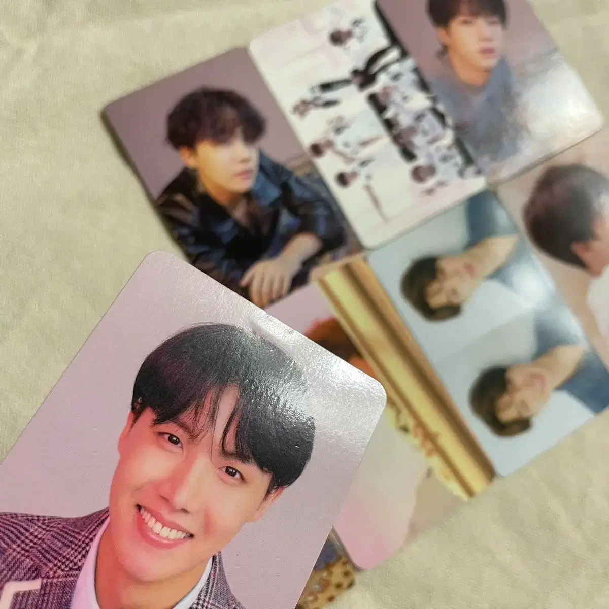 방탄소년단 방탄 BTS 호석 석진 윤기 지민 포토카드 2