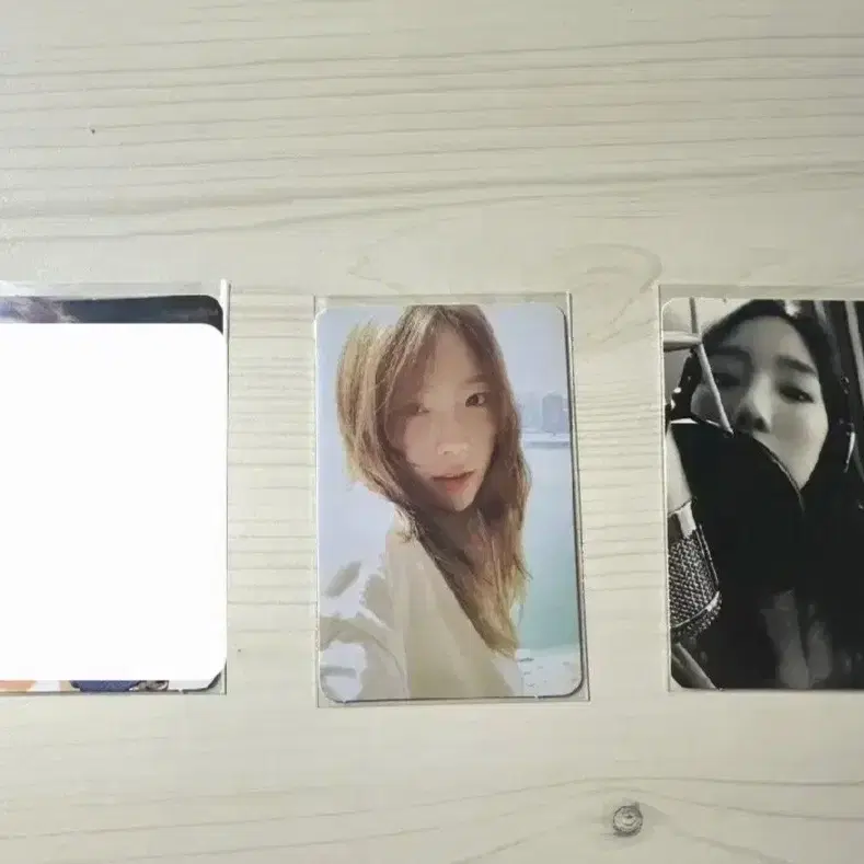 태연 썸띵뉴 포카 1