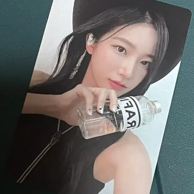 르세라핌 카즈하 언포기븐 컴팩트 포카 1