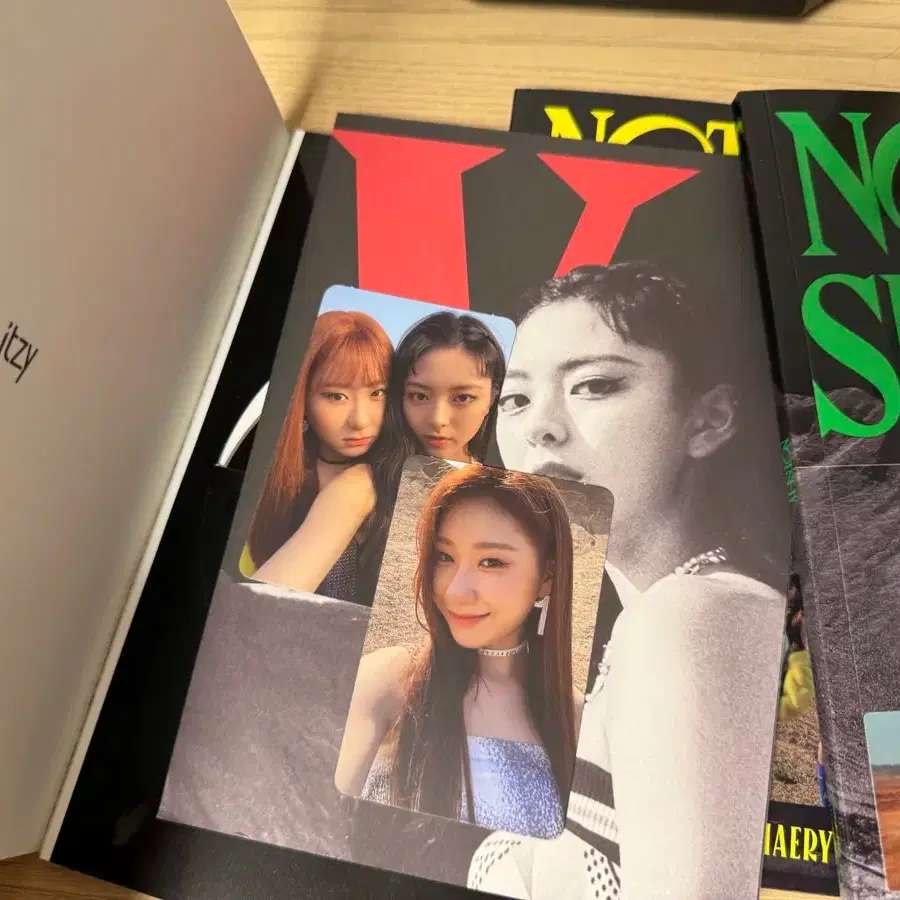 있지 itzy 낫샤이 초회 특전 포함 포카 포함 판매 2