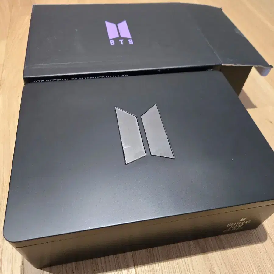 방탄 정품 뷰어 스페셜 틴케이스 한정판 + 뷰어+ 지민포카