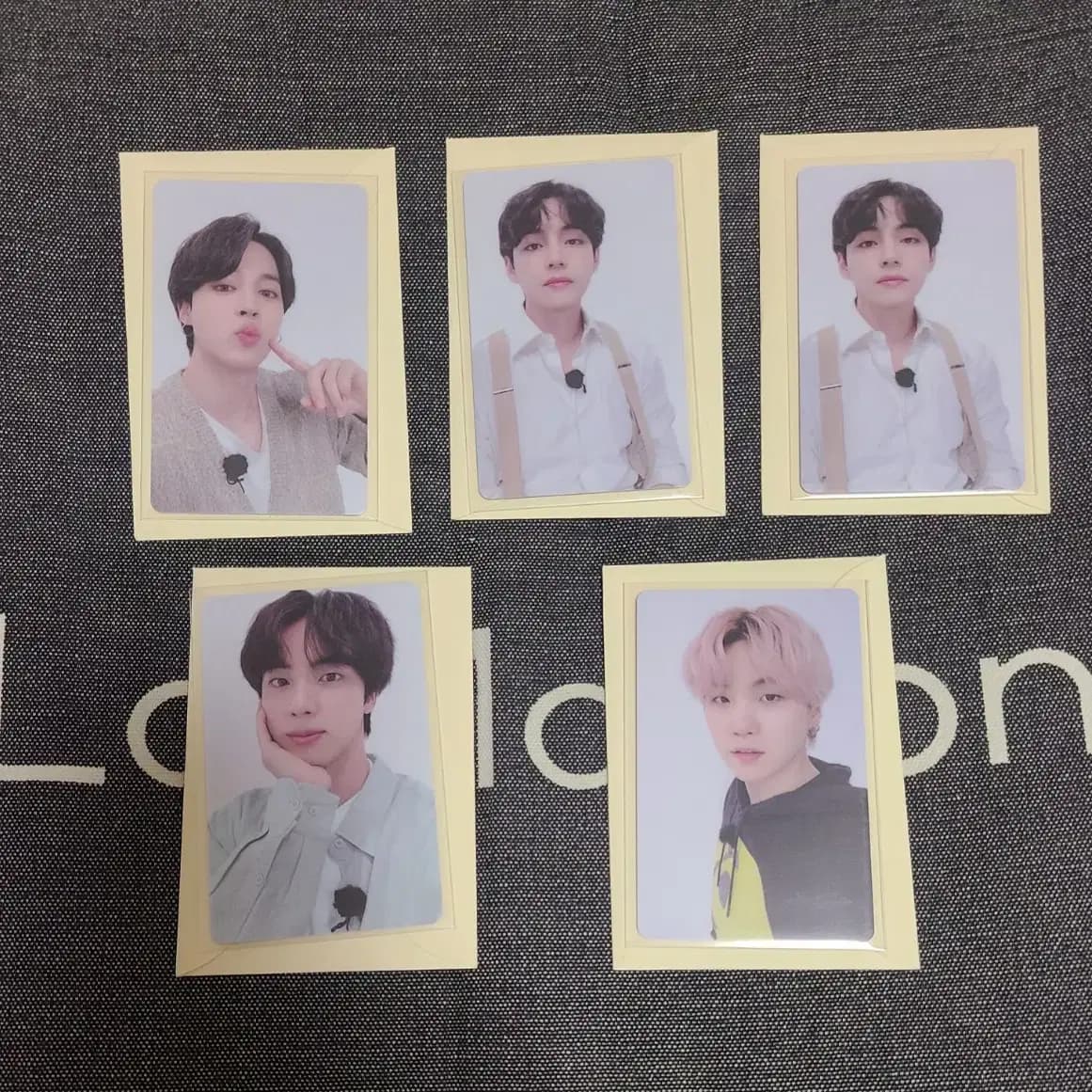 버터 하이브 미공포 럭드 럭키드로우 방탄 포카 석진 윤기 지민 태형