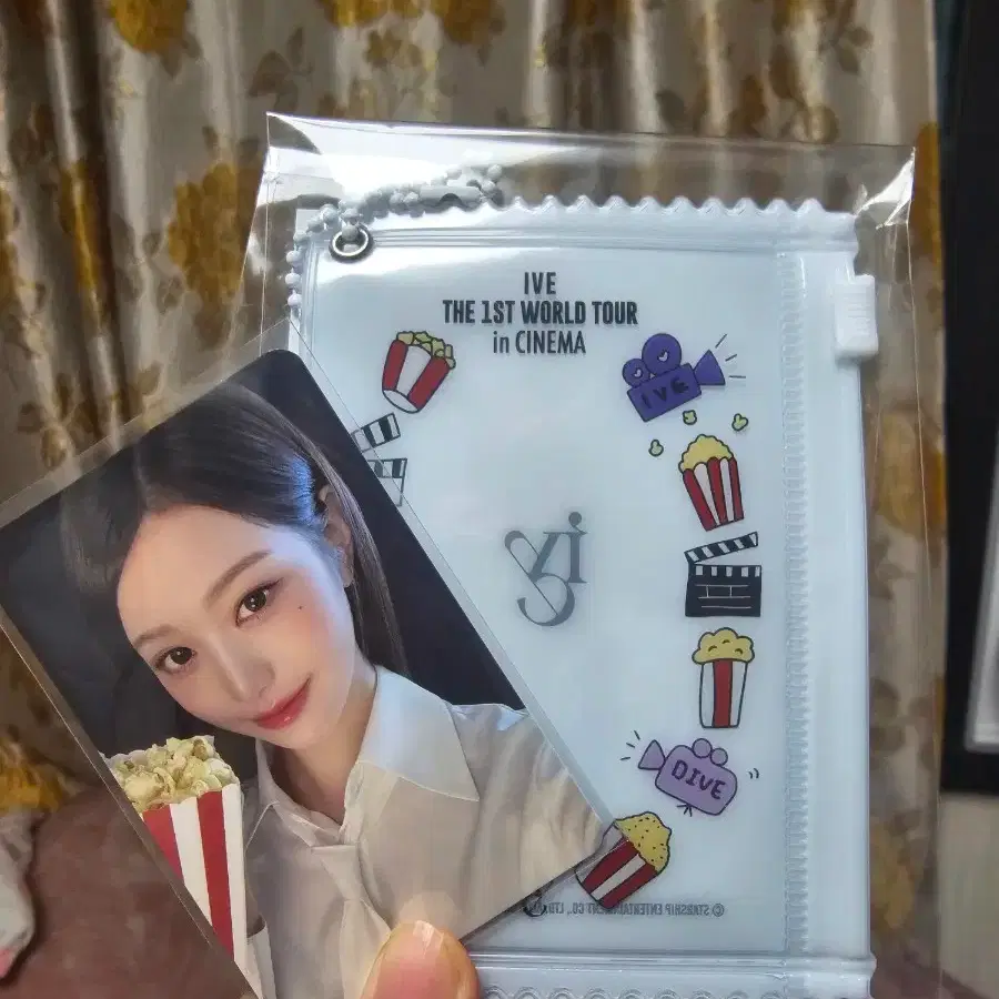 아이브 원영 시네마 팝콘포카 양도합니다