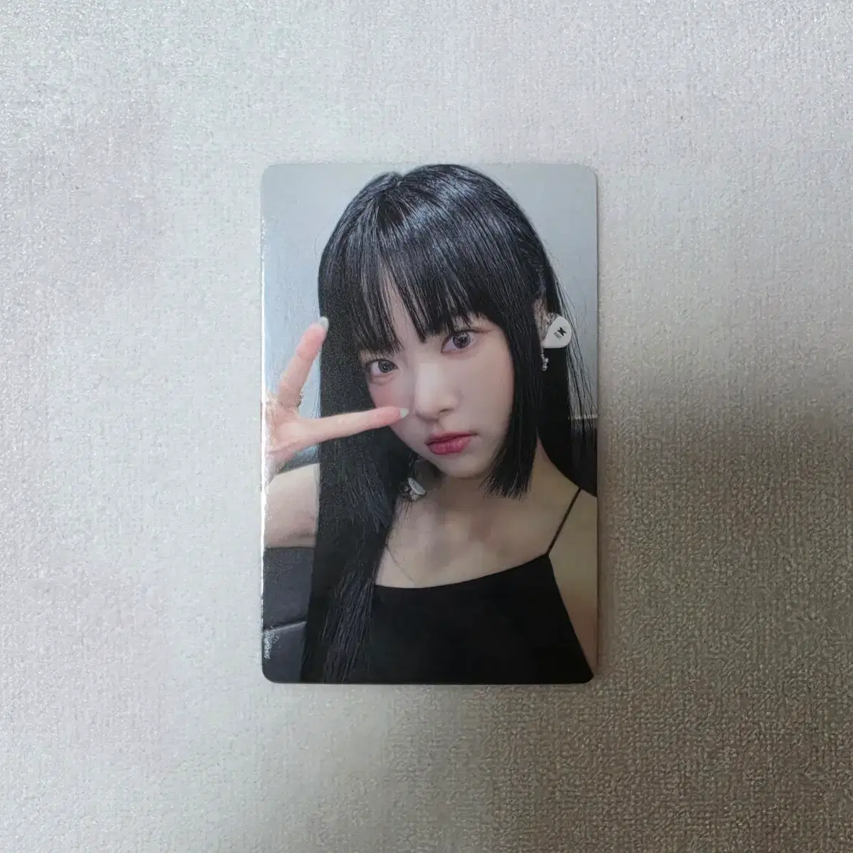 르세라핌 언포기븐 이즈위 럭드 홍은채 포카 yzy