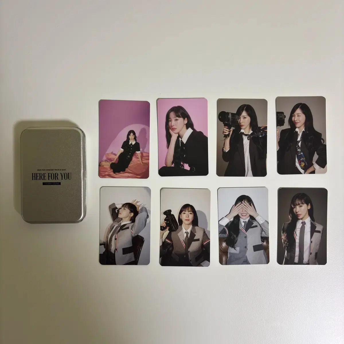 티파니 팬콘 랜덤 포카 + 틴케이스 양도합니다 1