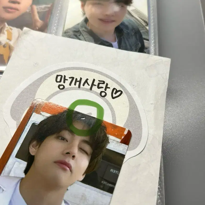 bts 버터 피치스 위버스특전 포카 석진 SUGA 윤기 지민 V 태형 3