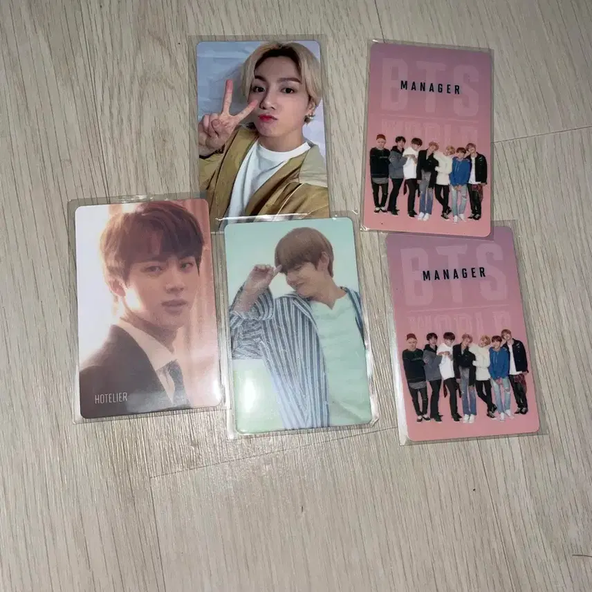 방탄 비월 리미티드 포카 금발 정국 be 석진 뷔 단체