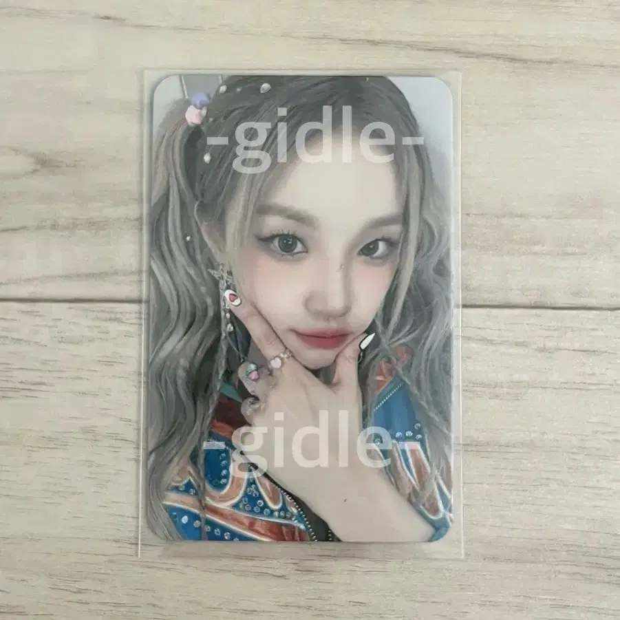 아이들 우기 포카 퀸카 프롬 여자아이들 yuqi idle gidle 1