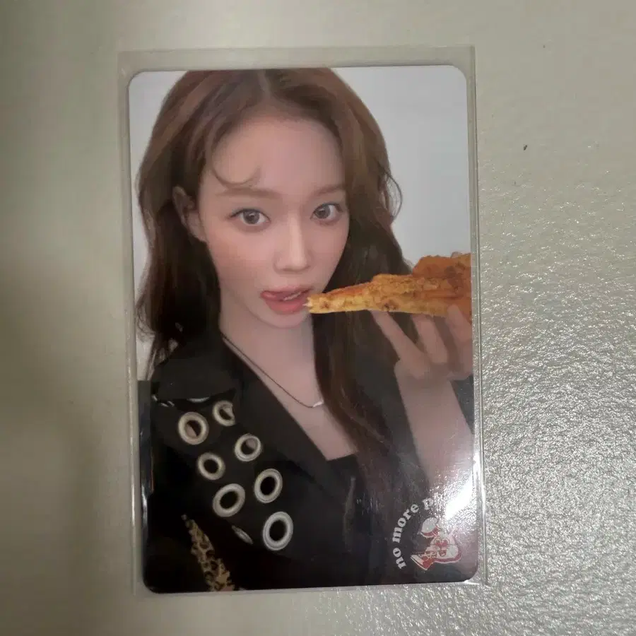 에스파 윈터 노모어피자 포카