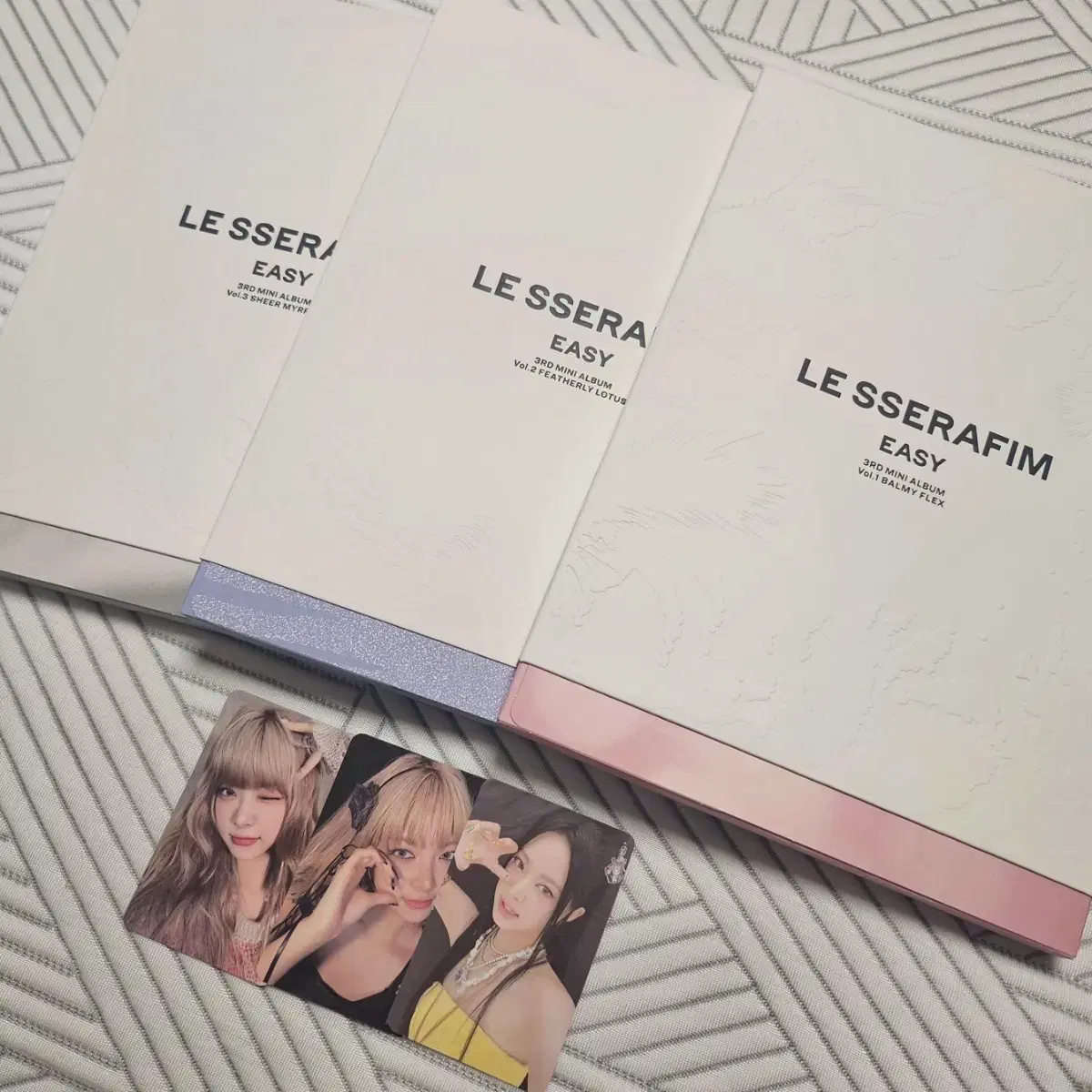 르세라핌 easy 이지 개봉 앨범 포카 양도 사쿠라 허윤진 홍은채 4