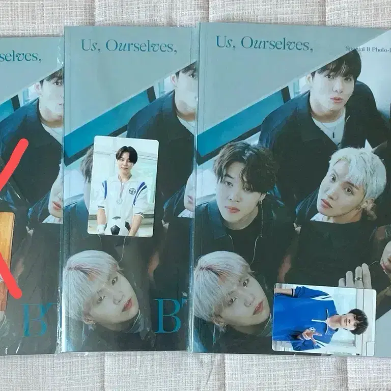 원가이하 양도) 방탄 단체 포토북 (포카 : 석진, 지민)