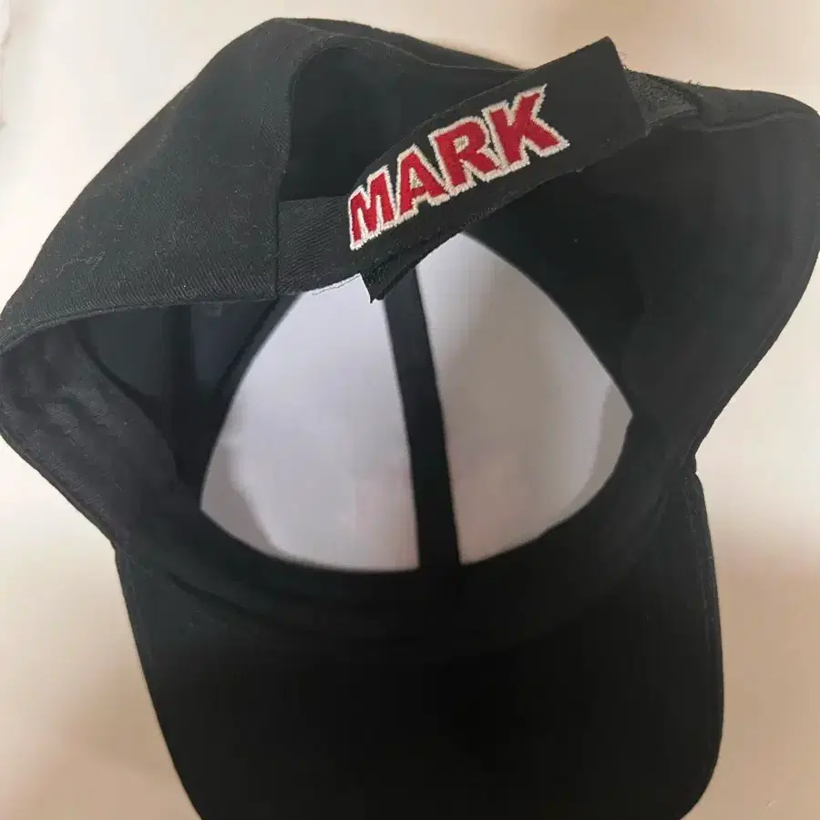 nct mark canda 엔시티 마크 캐나다 모자 엠디 굿즈앨범 포카 2