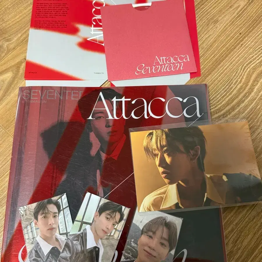 세븐틴 아타카 Op3 포토북:보컬팀, 포토카드 도겸 등 구성 판매