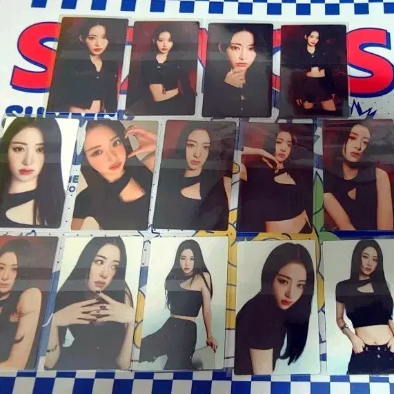 르세라핌 FLAME RISES SEOUL 포카팩 1