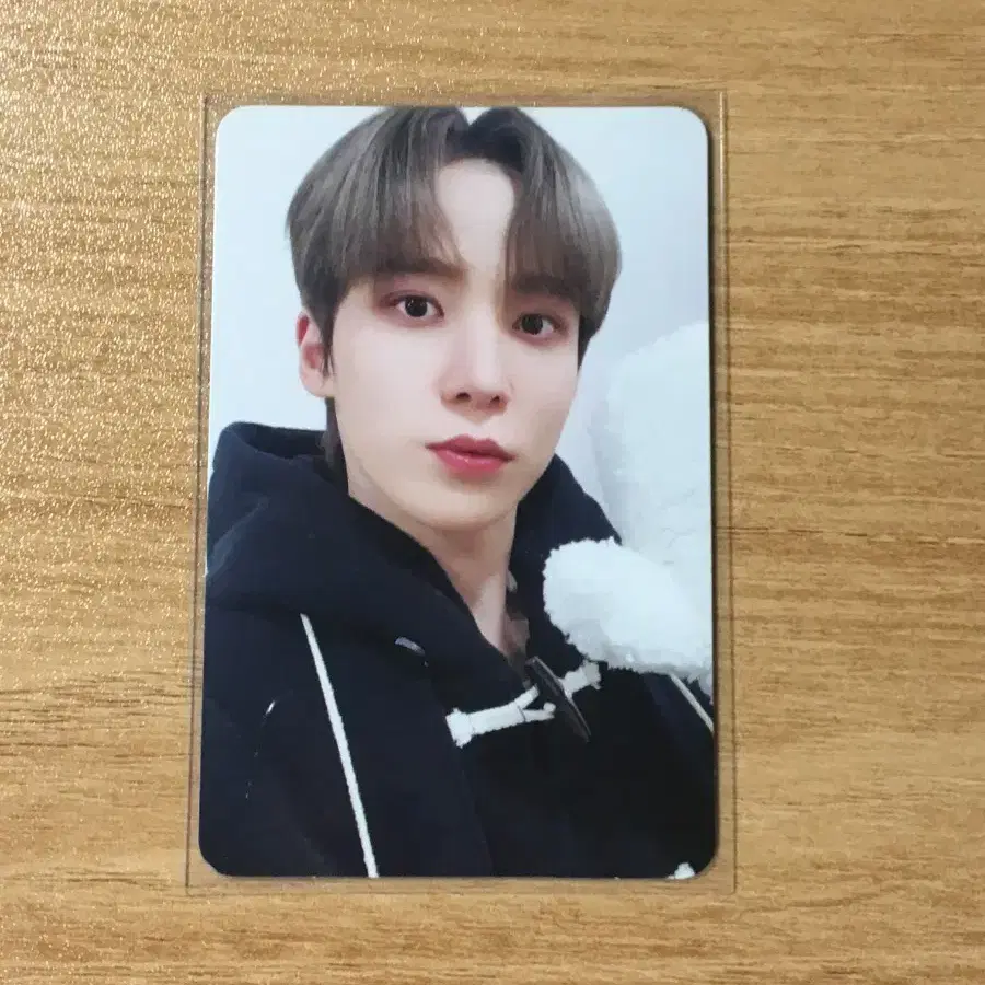 에이티즈 ateez 윤호 메이크스타 미공포 포카 1