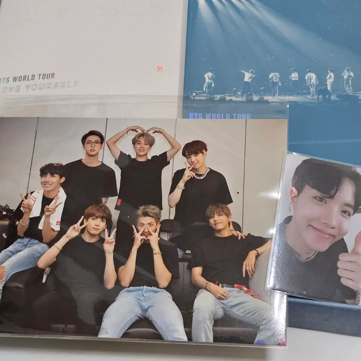 방탄 럽셀콘 유럽 DVD (포카 제이홉) 판매합니다 2
