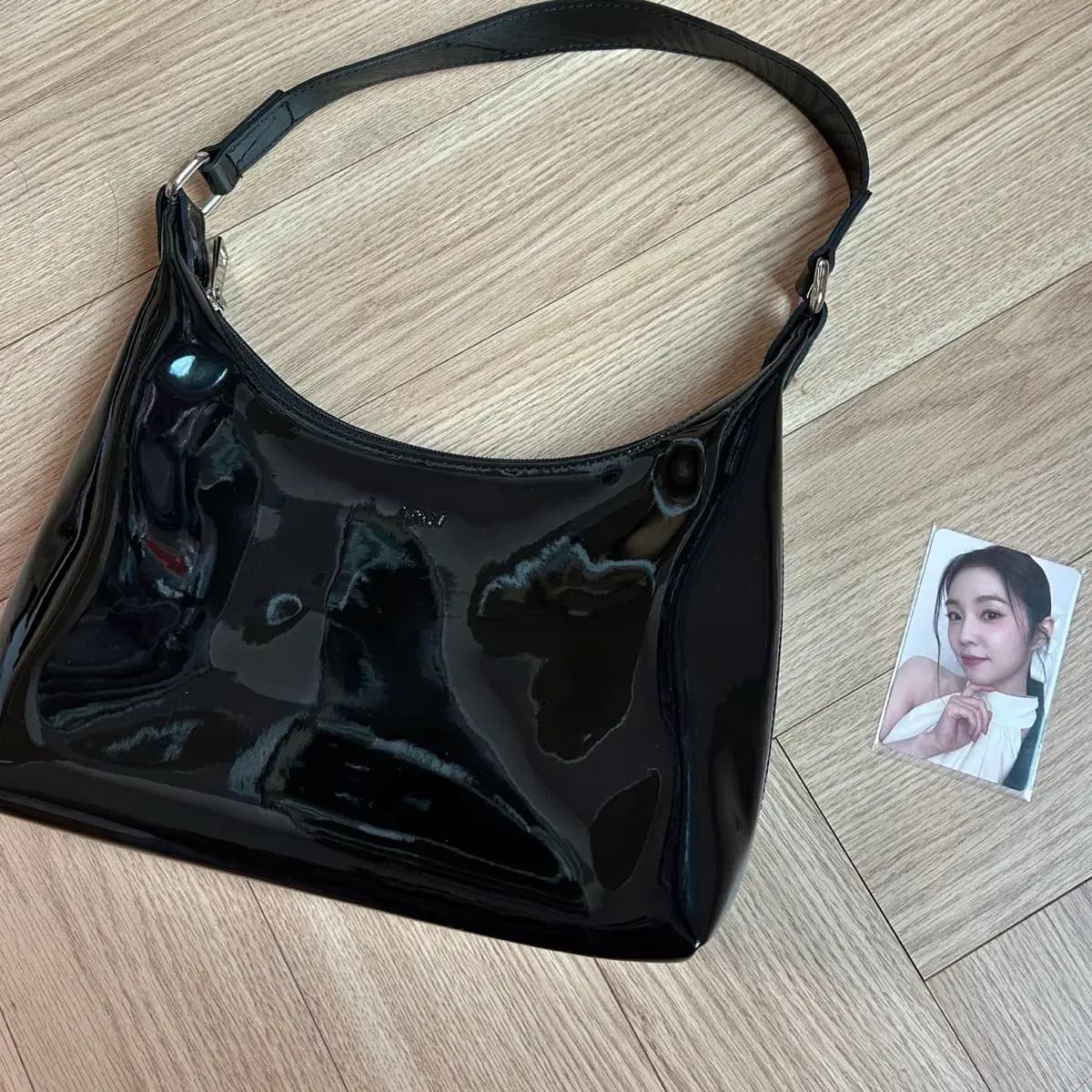 레드벨벳 아이린 포카가방굿즈엠디알투브이콘서트숄더백rtov