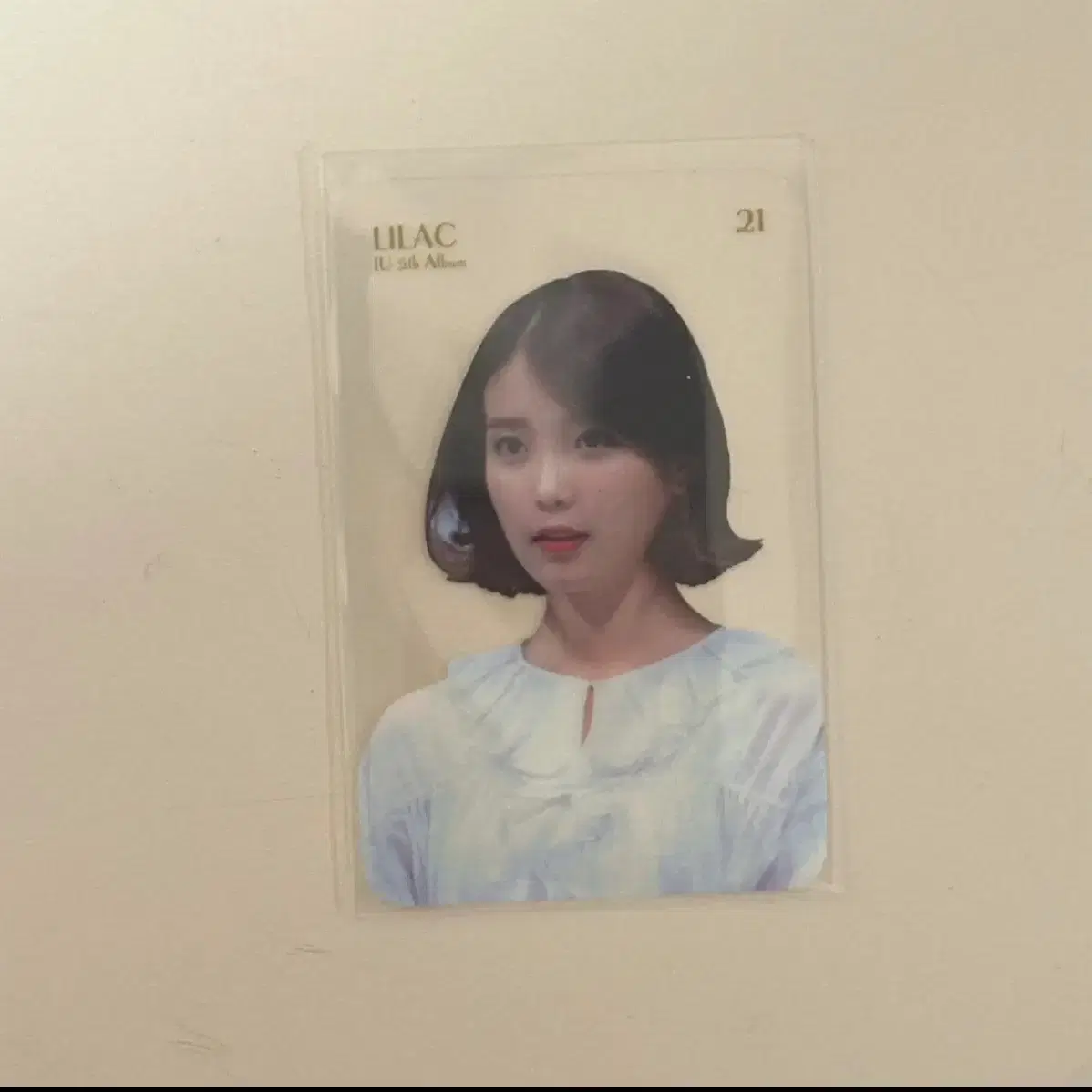 아이유 라일락 투명포카 1