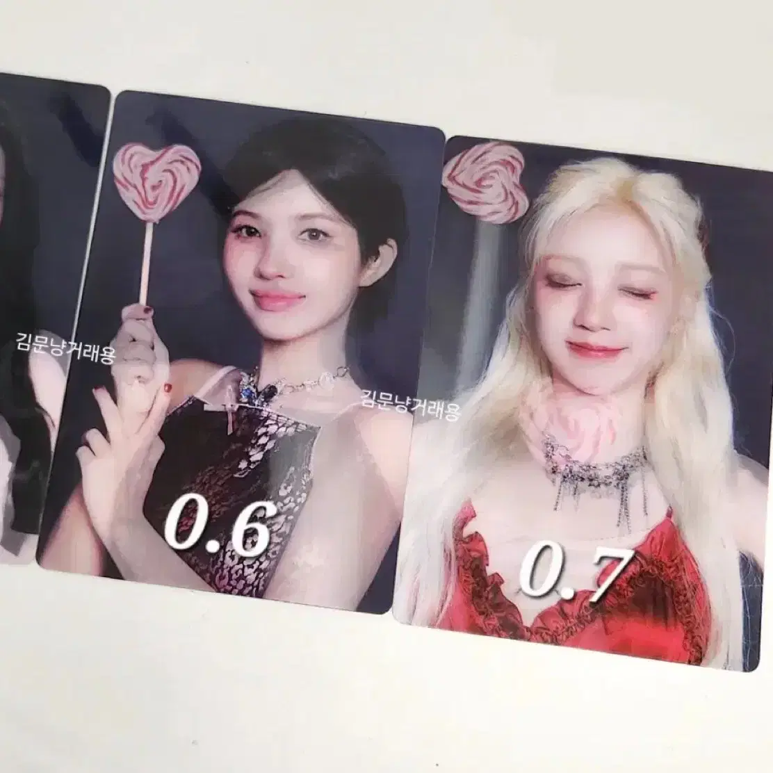 아이들 전시회 시티오브센스 엽서 여자아이들 렌티큘러 포카