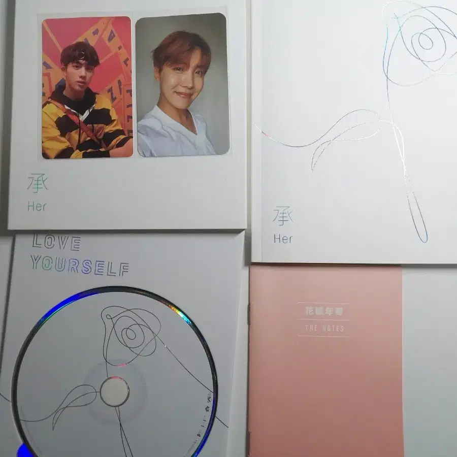 BTS LOVE YOURSELF HER앨범(러브유어셀프) +진,제이홉포카