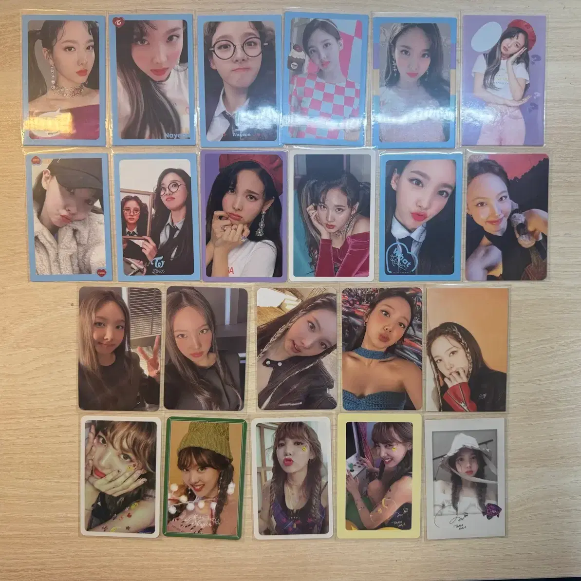 트와이스 포카  (나연정연모모사나지효미나다현채영쯔위) 3