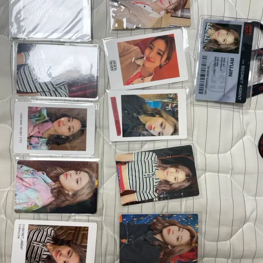itzy 앨범,굿즈,포카 류진위주 1