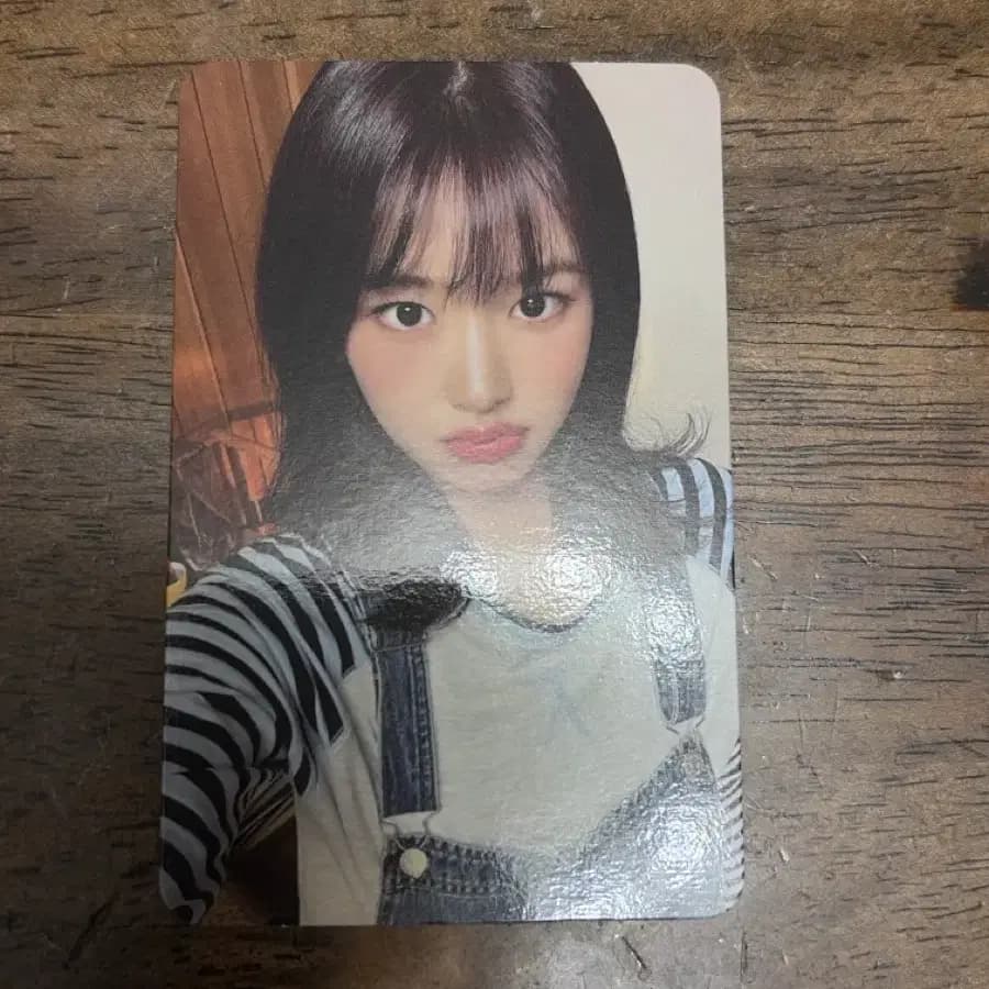 아이브 안유진 팬콘 다이브존 포카 팔아요
