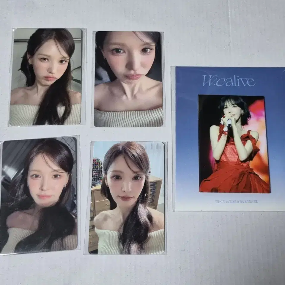레드벨벳 웬디 wealive 콘서트 포카+마그넷 2