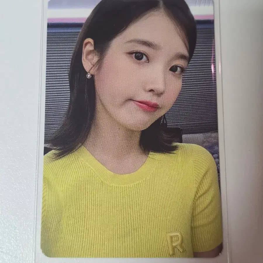 아이유 순간 도록 포카 포토카드 1