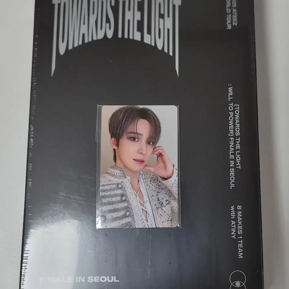 수수료포함) 에이티즈 플레이코드 TOWARDS THE LIGHT 윤호특전 1