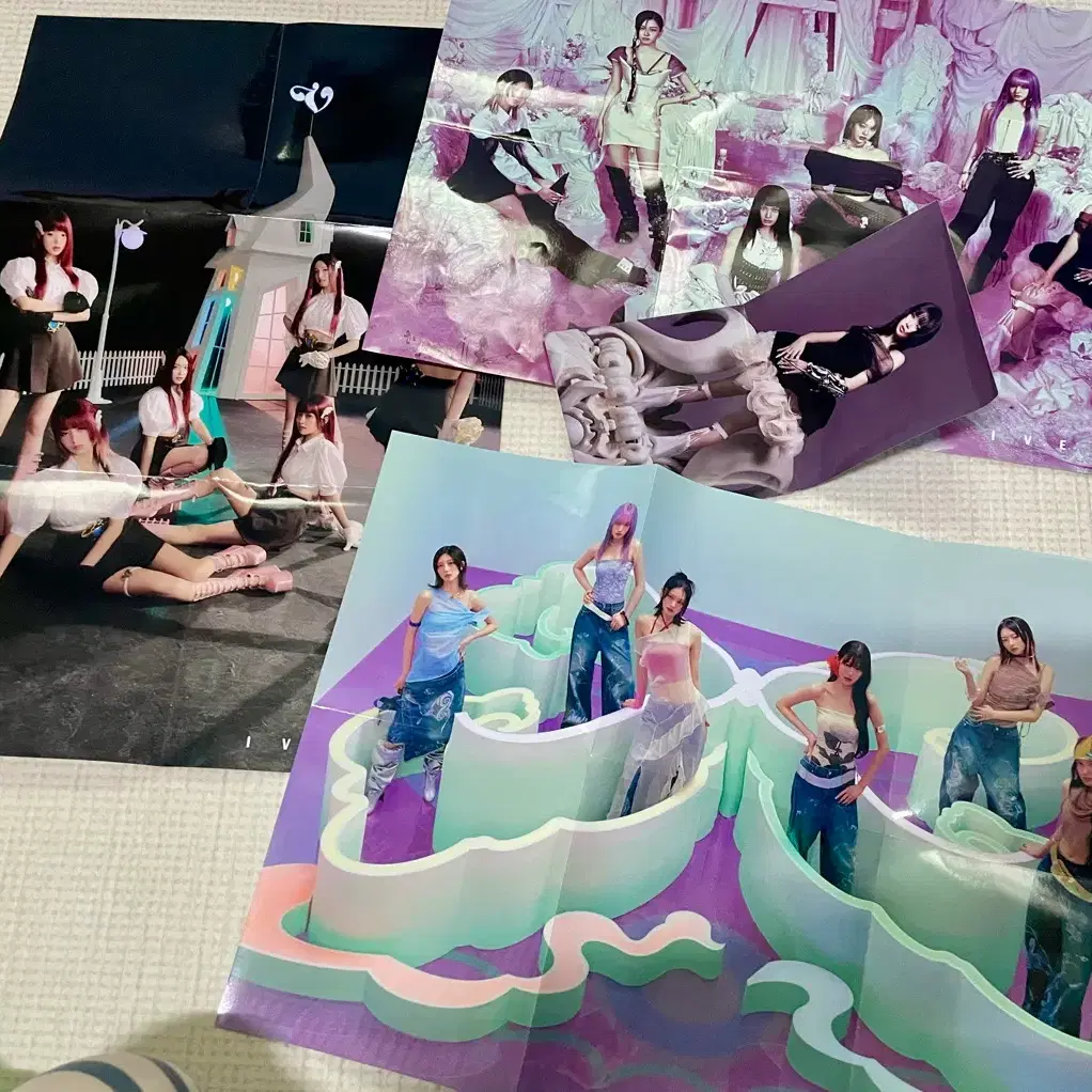 아이브 공식포카,문굿,스티커 등등 팝니다
