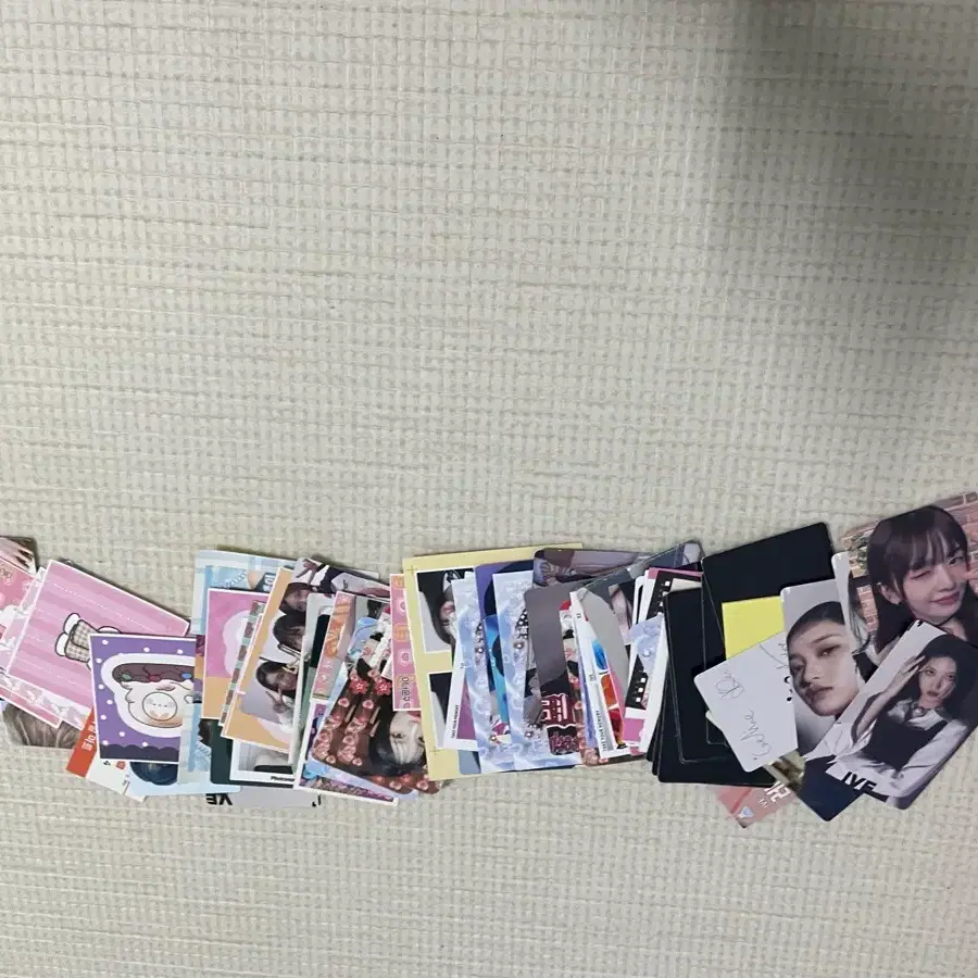 아이브 공식포카,문굿,스티커 등등 팝니다 5