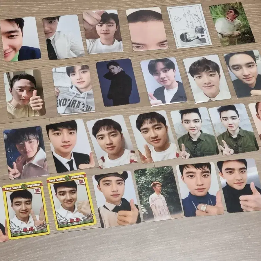 exo 디오 포카 30장 (중복x, 인기포카 포함)
