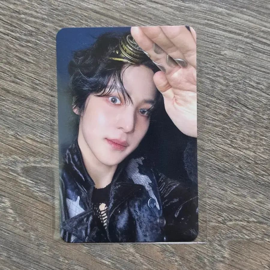 에이티즈 윤호 메이크스타 쓰담쓰담 포카 분철 미공포 양도 1