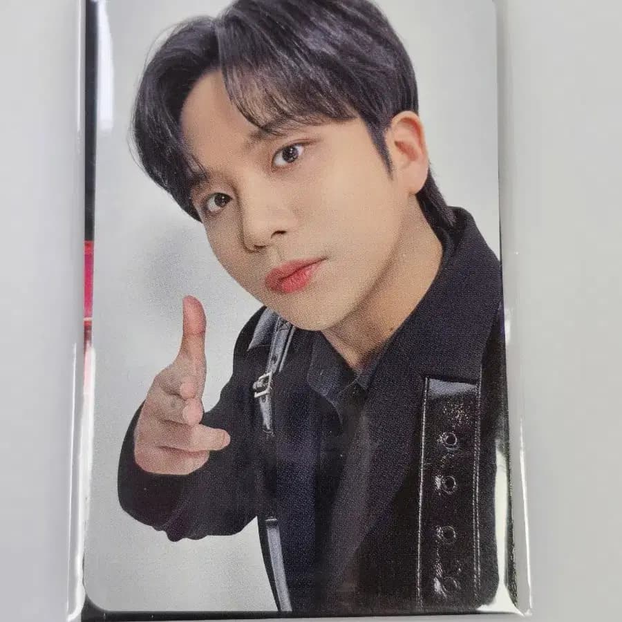 에이티즈 종호 VR콘 Light the way 특전 포카