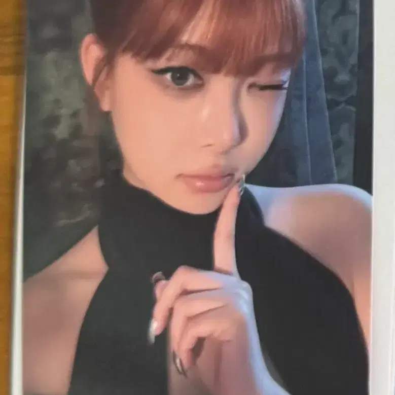 르세라핌 홍은채 공방 포토카드 1
