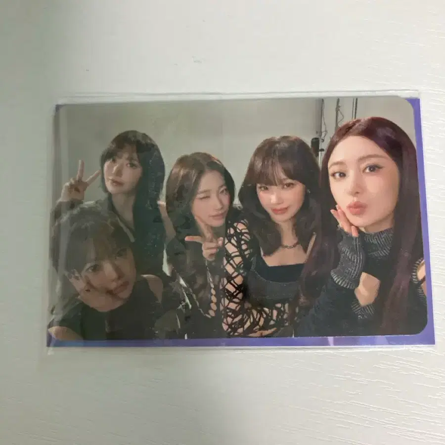 르세라핌 vr 콘서트 인비테이션 단체 포카 판매합니다 1
