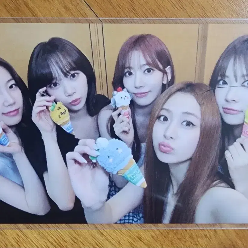 [판매] 르세라핌 어프어프 단체 포카 1
