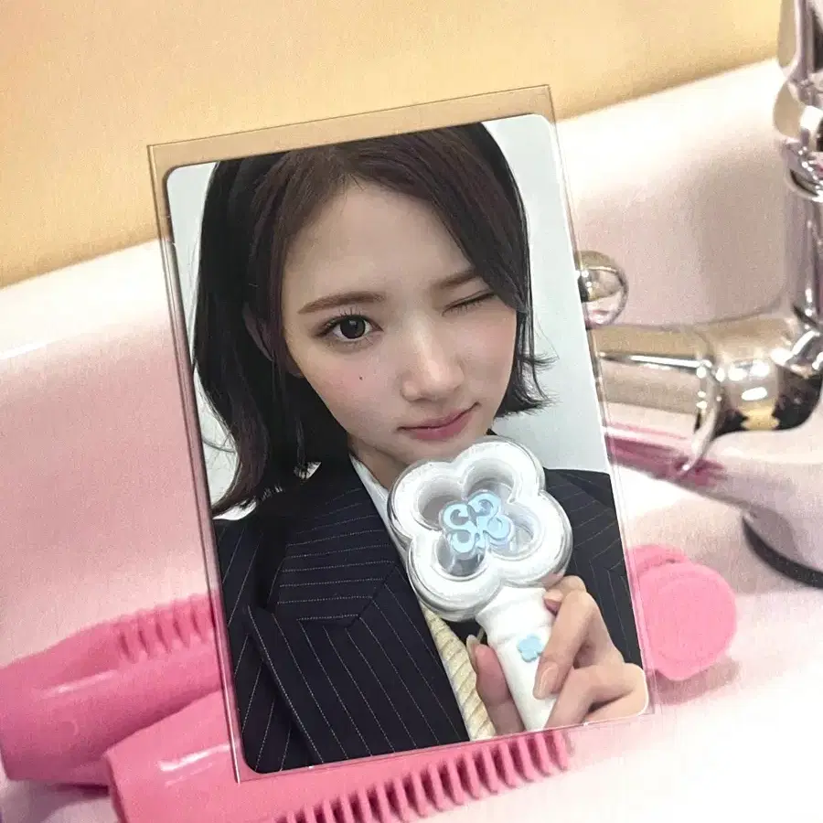 [하츠투하츠/지우] 하투하 응원봉 지우 포카