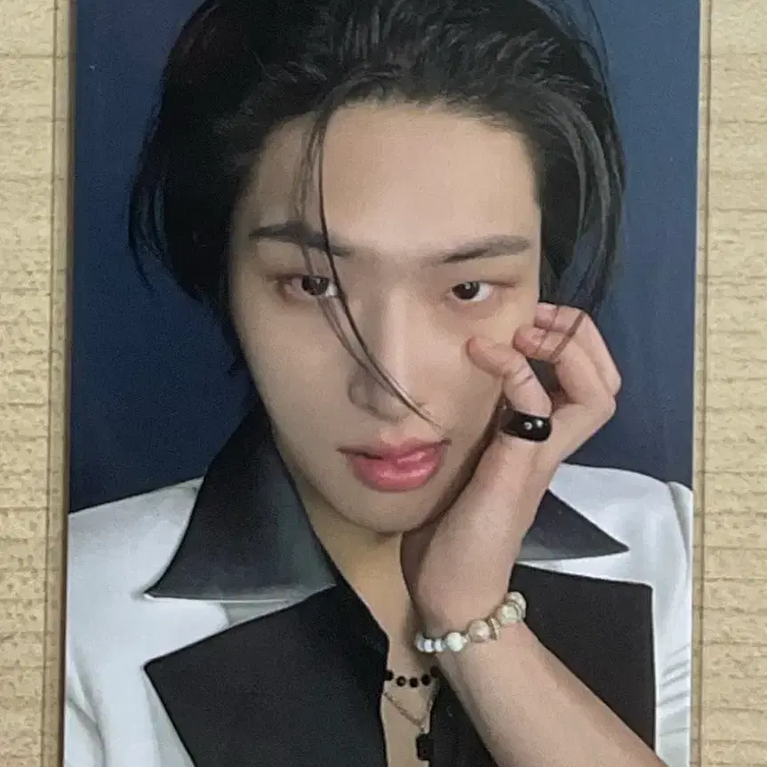 에이티즈 민기 포카-앙탈ver. 미공포 1