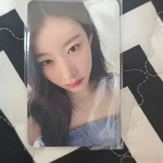 있지 공방 포카 채령 양도합니다