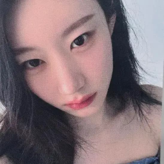 있지 채령 공방 포카 1