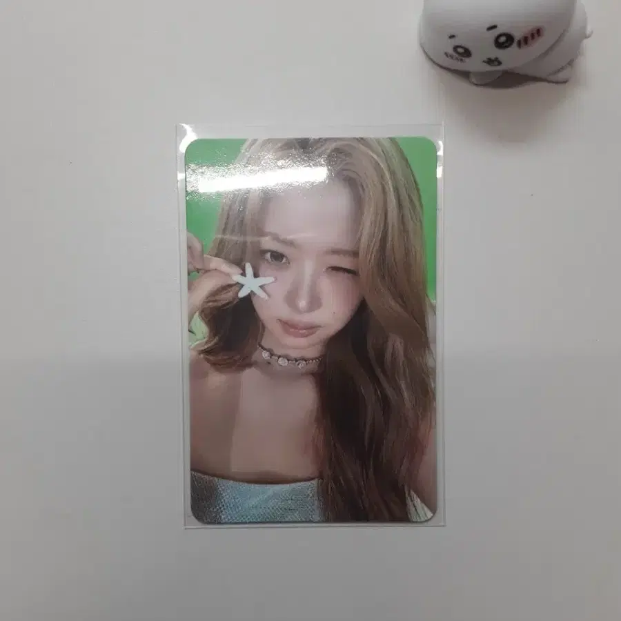 공굿덤)아이브 로켓 펜던트 목걸이 레이 포토카드