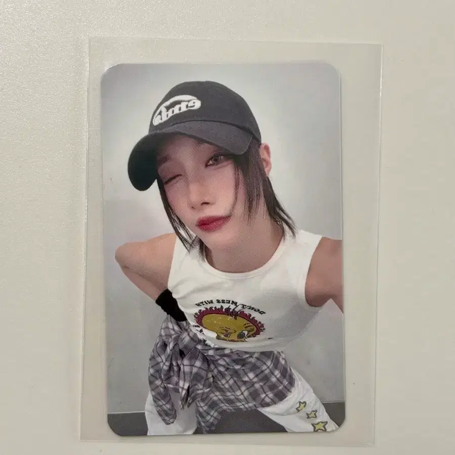 XLOV 엑스러브 LUI 루이 RIZZ 안무 연습착 포카 poca 1