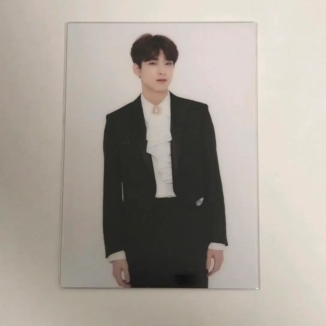 세븐틴 카페 2019 원우 포토카드 포카