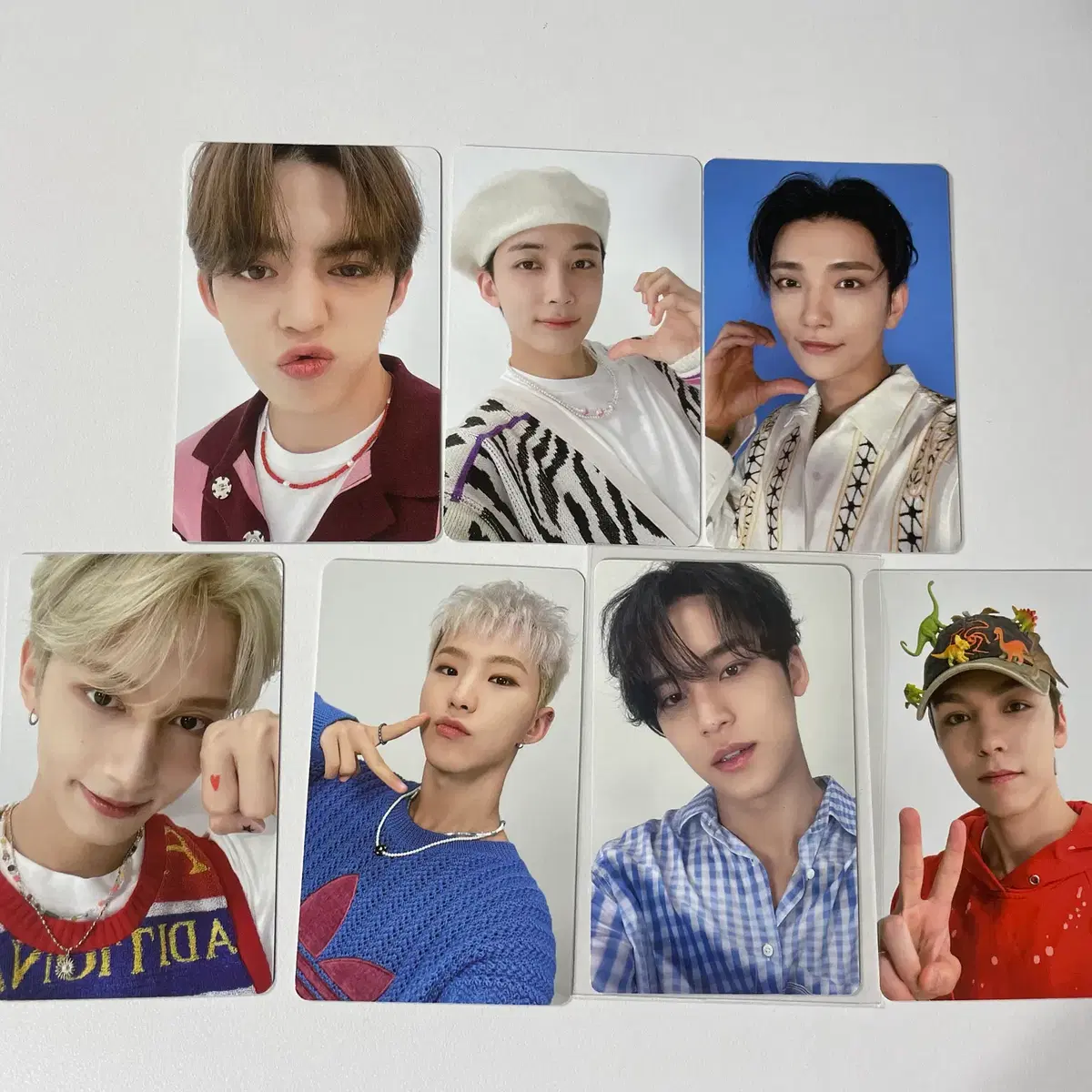 세븐틴 더 네임 포카 및 포토북 등(민규, 준 포함 포카 7장)