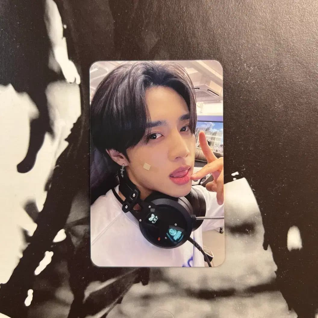 더보이즈 선우 헬로82 피씨방 헤드셋 포카 미공포 양도 앨범 비공굿 덤 1