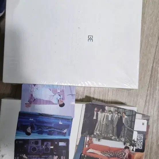 방탄소년단 방탄 bts BE 앨범 2개 포토카드 포함