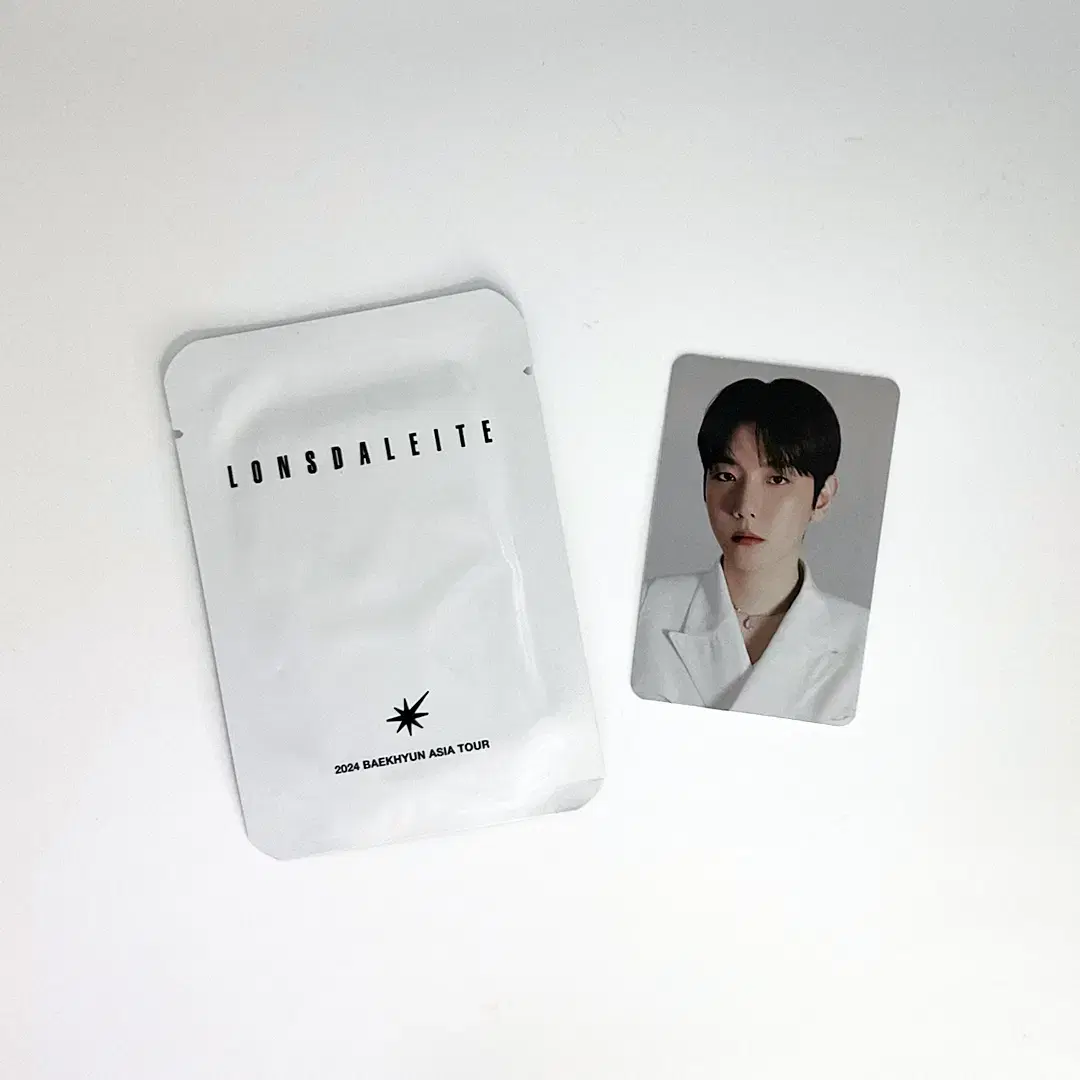 엑소 백현 론스달라이트 포카 포토카드